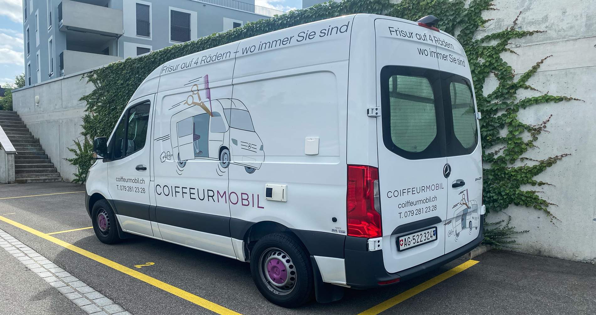 coiffeurmobil_fahrzeug.jpg